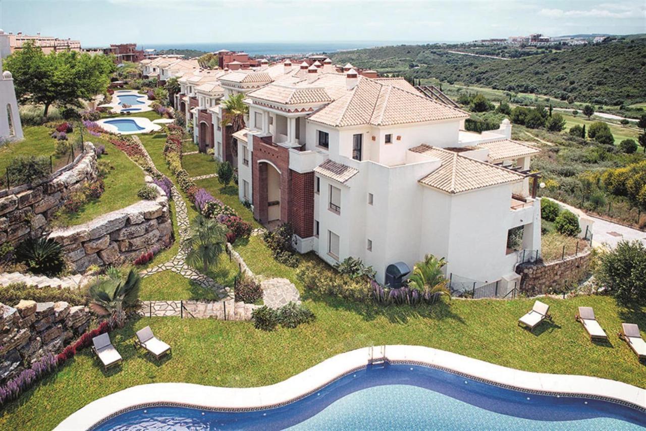 Albatros Golf View 2394 Apartment Casares Exterior photo