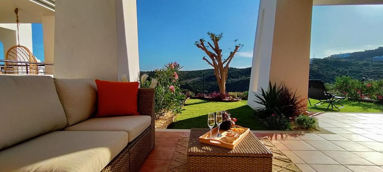Albatros Golf View 2394 Apartment Casares Exterior photo